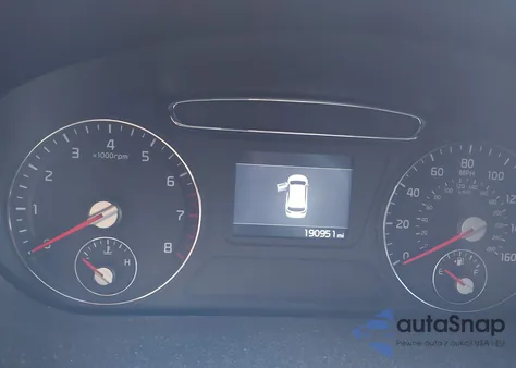 2020 Kia Sorento 3.3L S z USA, uszkodzony, nr VIN 5XYPG4A50LG690973